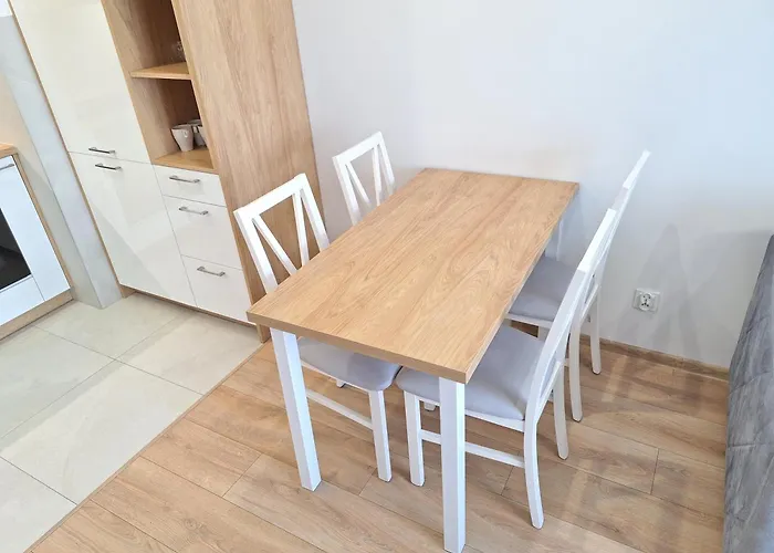 Appartement Boho - Garaz Lub Prywatny Parking, Blisko Szpitale, F-ra Vat *